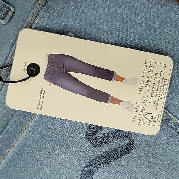 Santana jeans capris - Picture 3 of 7